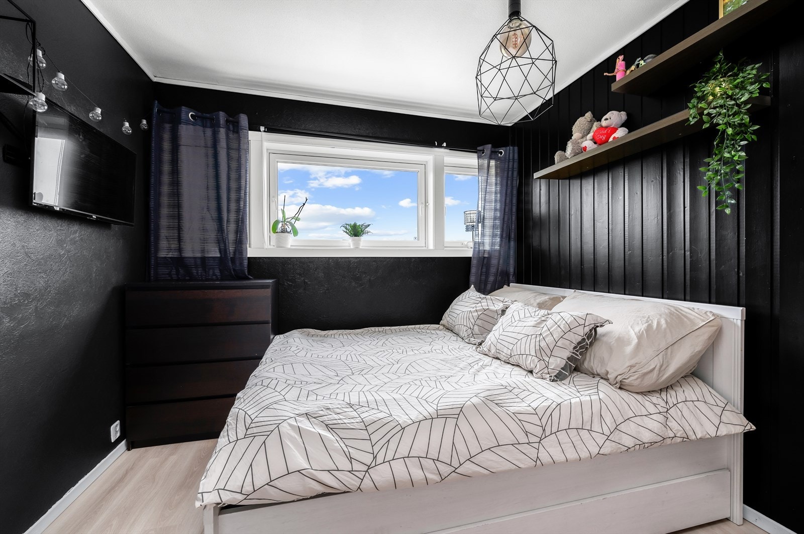 Leiligheten har tre gode soverom. Galleribilde