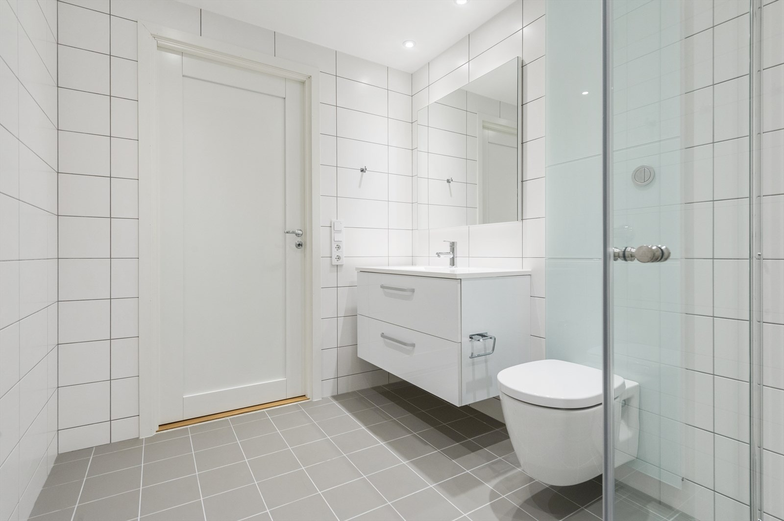 Bad (Alle bilder er hentet fra naboleilighet i samme etasje som er identisk.) Galleribilde