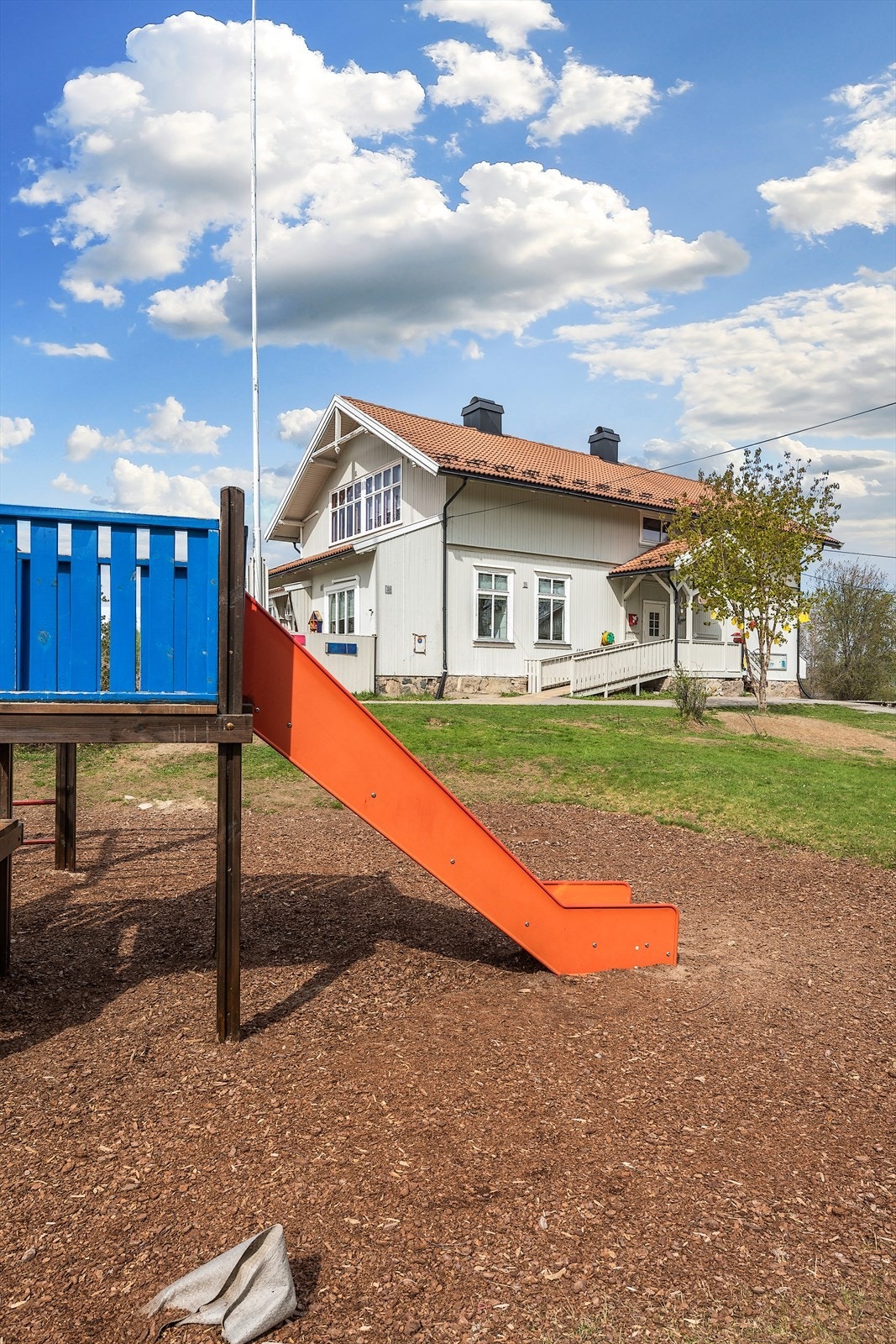 Galterud barnehage ligger kun 600 m fra boligen. Galleribilde