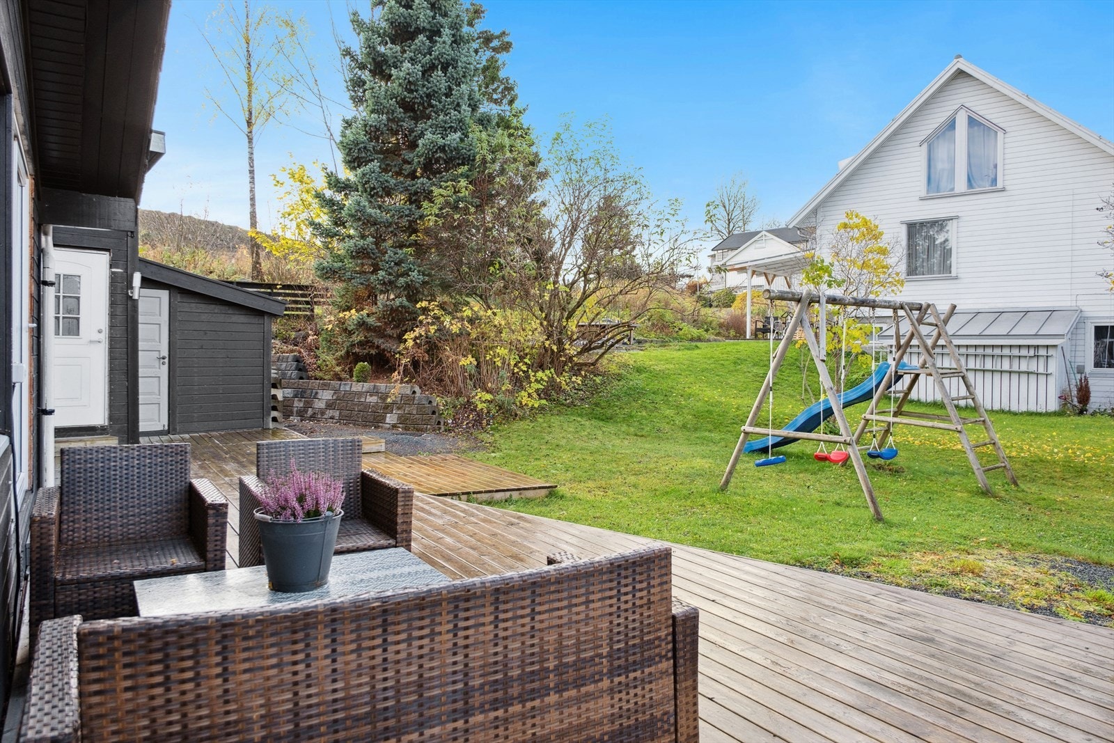 Veranda og hage Galleribilde