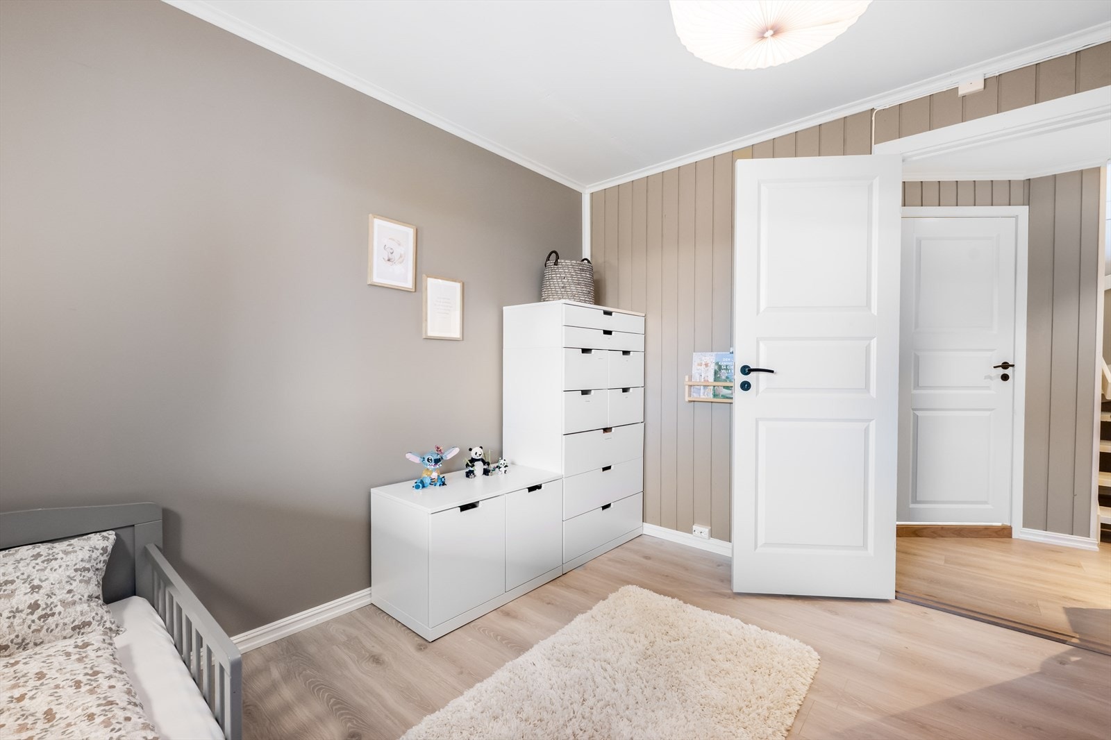 Rommet ligger tilknyttet badet. Galleribilde