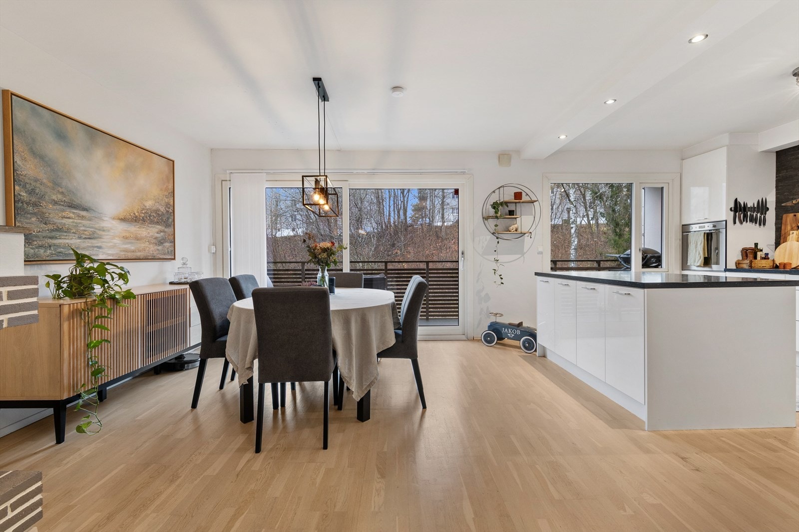 Velkommen til Aslakveien 19 - Presentert av Joakim Swartling i Nordvik Røa Galleribilde