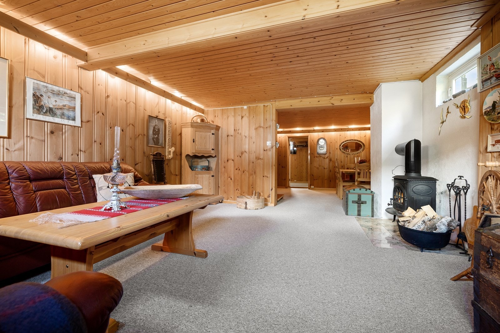 Trivelig kjellerstue. Galleribilde