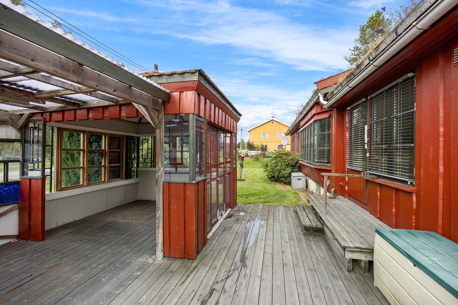 Terrassen har overbygde soner. Galleribilde