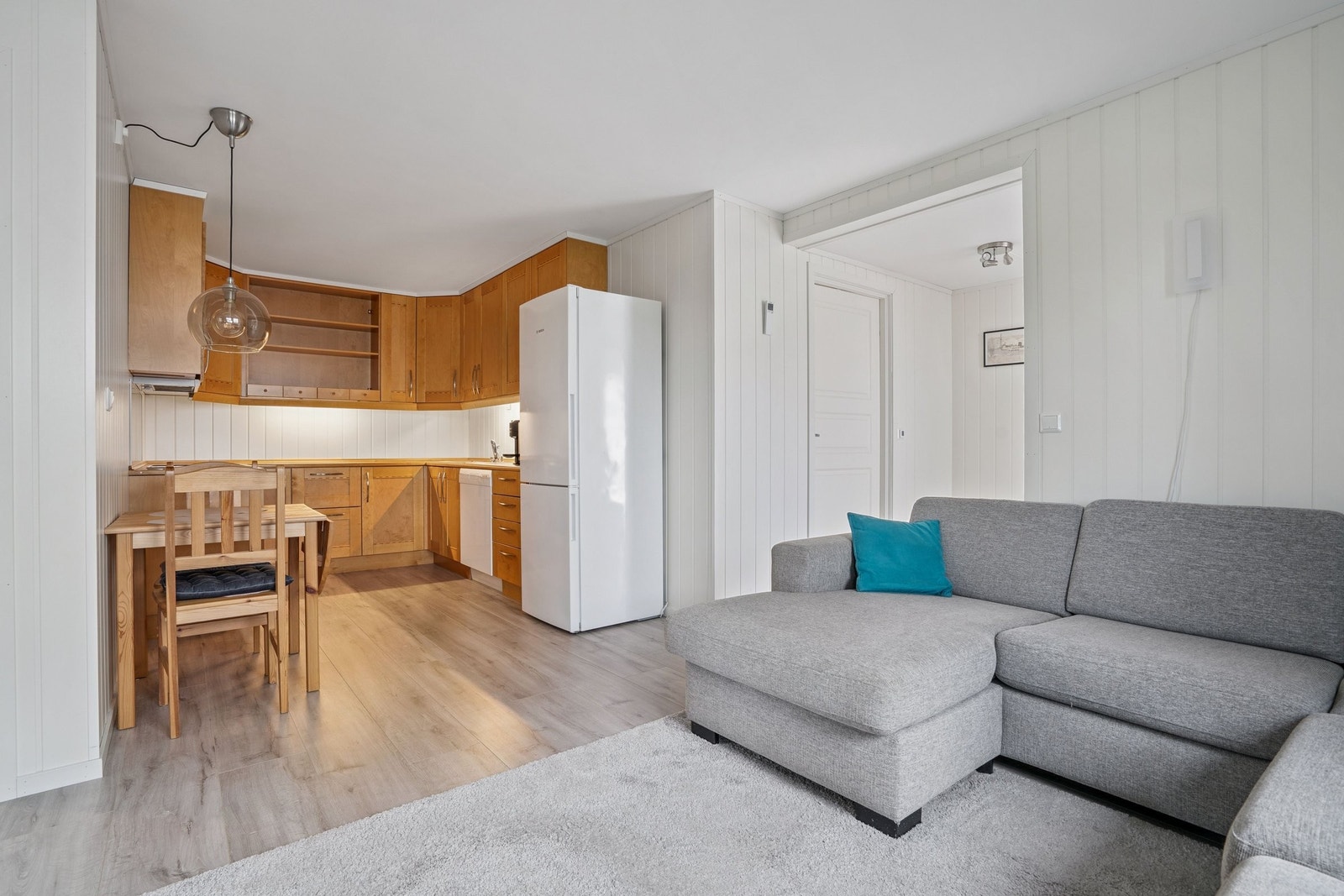 Stue og kjøkken utleiedel Galleribilde