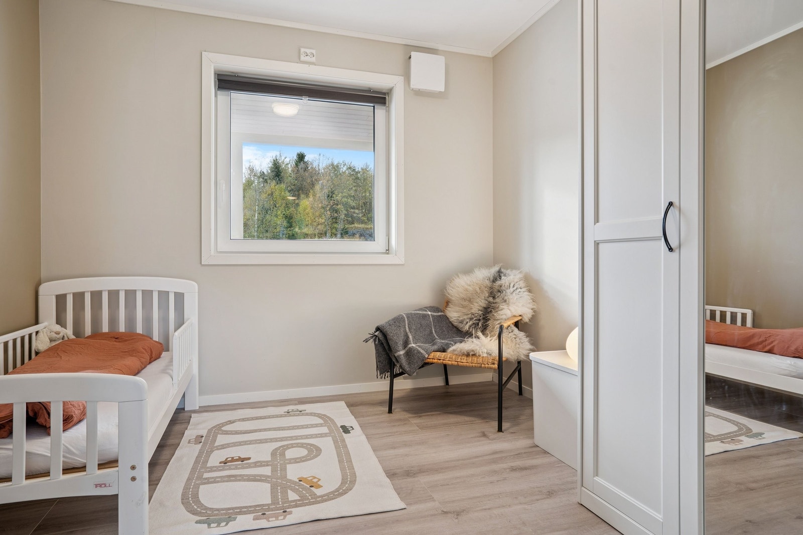 Soverom 1 i 1.etg Galleribilde