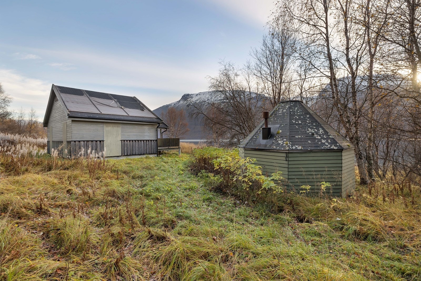 Eldre grillhytte Galleribilde
