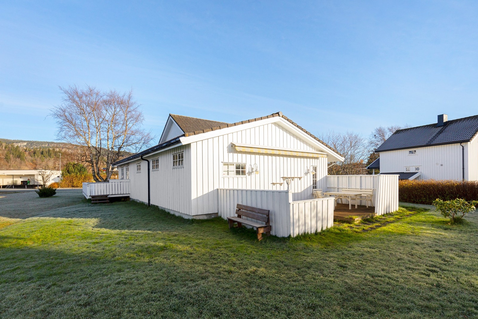 Romslig tomt på 751 kvm Galleribilde