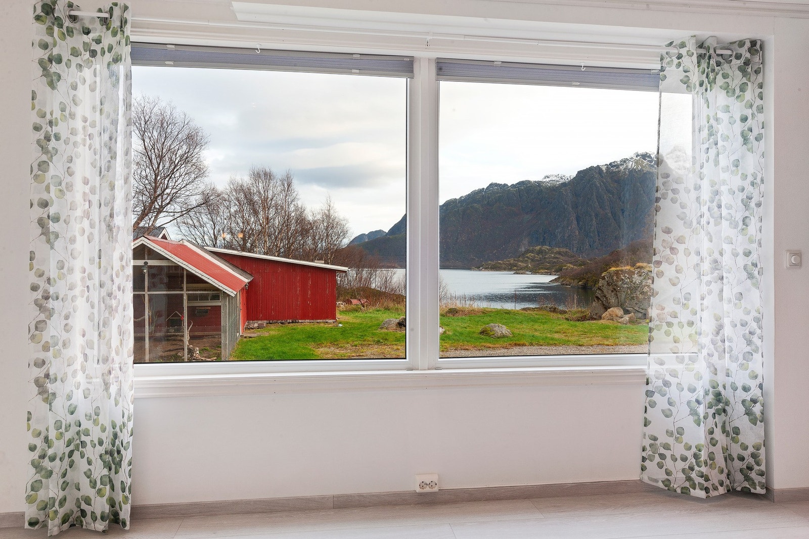 Utsikten fra boligen er nydelig Galleribilde