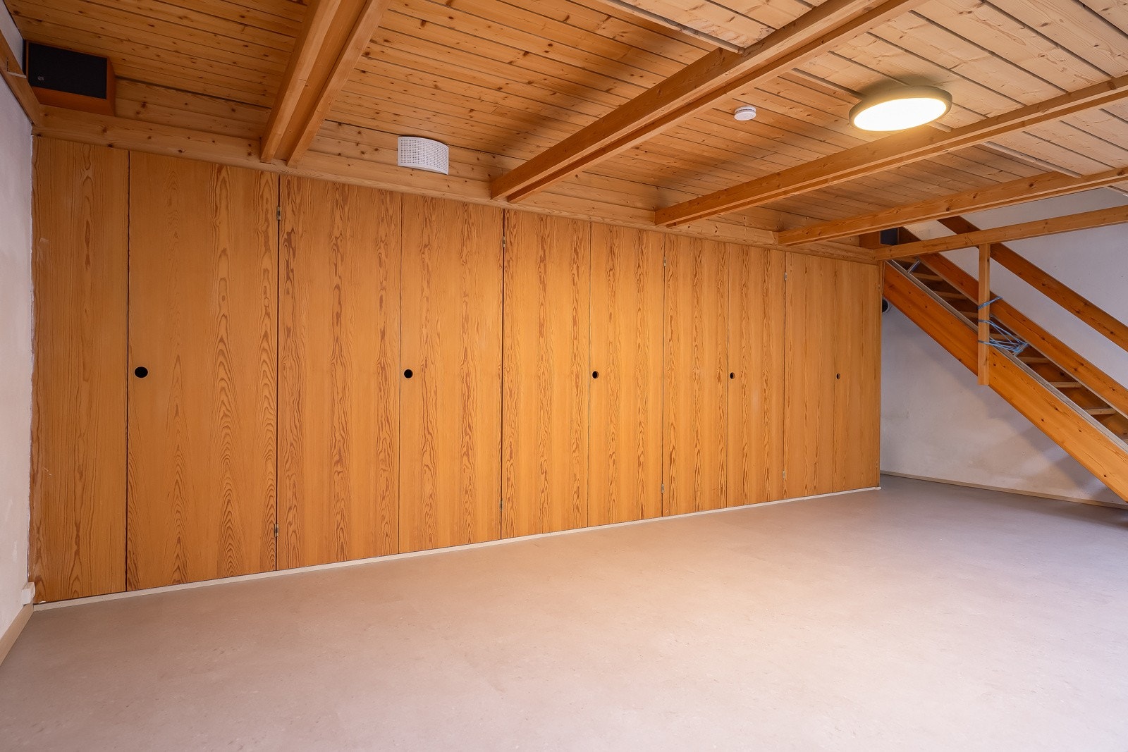 Bodarealet i kjeller har beholdt kapasitet for uante mengder lagring. Galleribilde