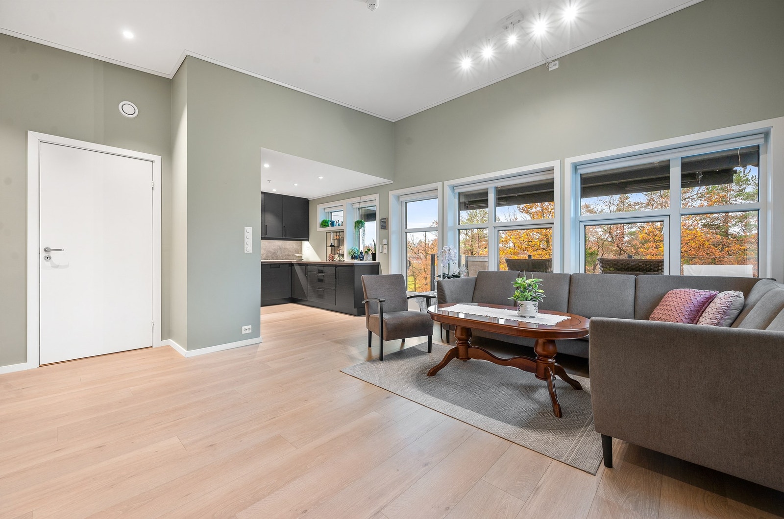 Nedre Fagerhei 3 L -Lekker innredet toppleilighet Galleribilde