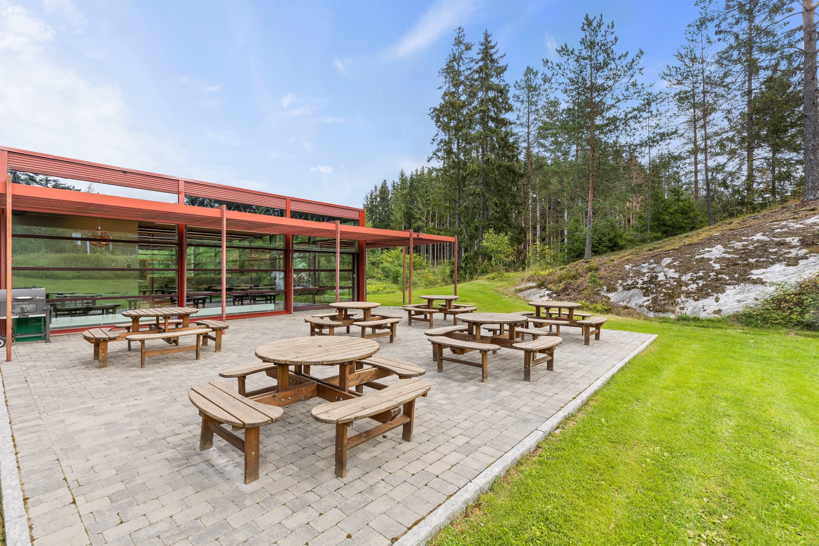 Uteområde kantine Galleribilde