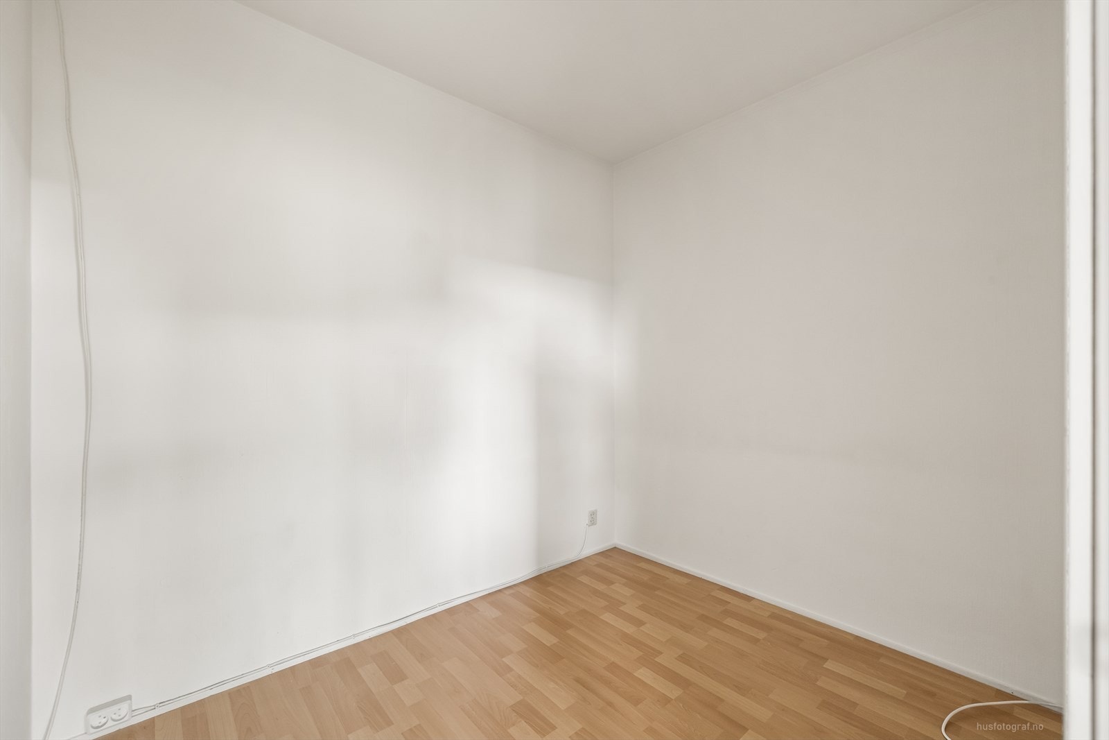 Boligen ligger i et rolig område, noe som vil sikre den gode nattesøvnen. Galleribilde