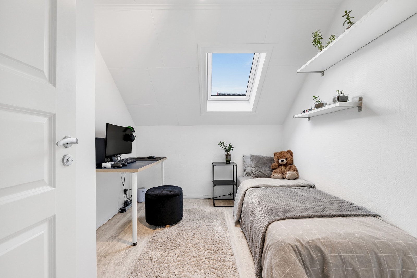 Det andre soverommer er 7,1 kvm. Galleribilde