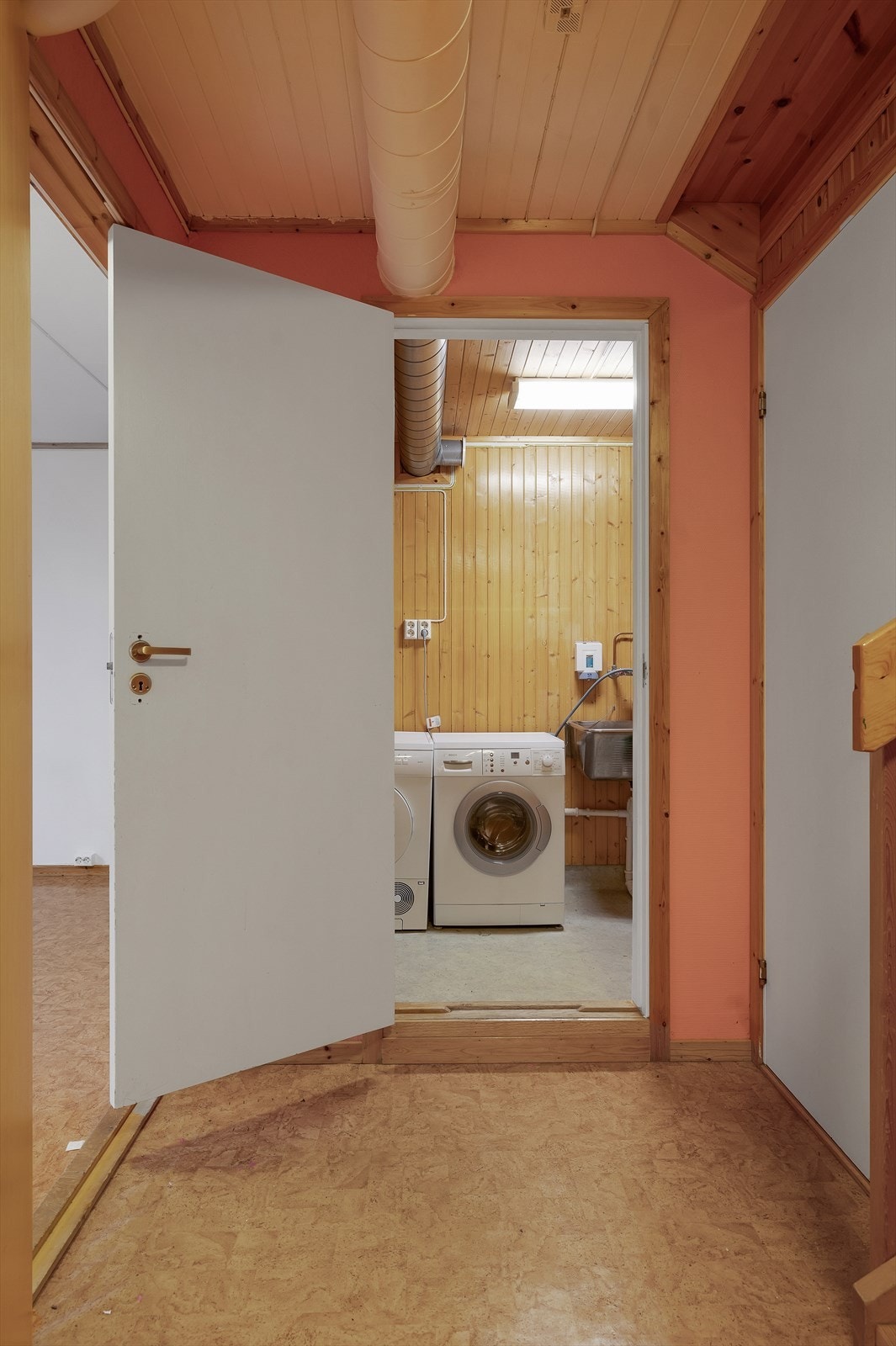 Vaskerom underetasje Galleribilde