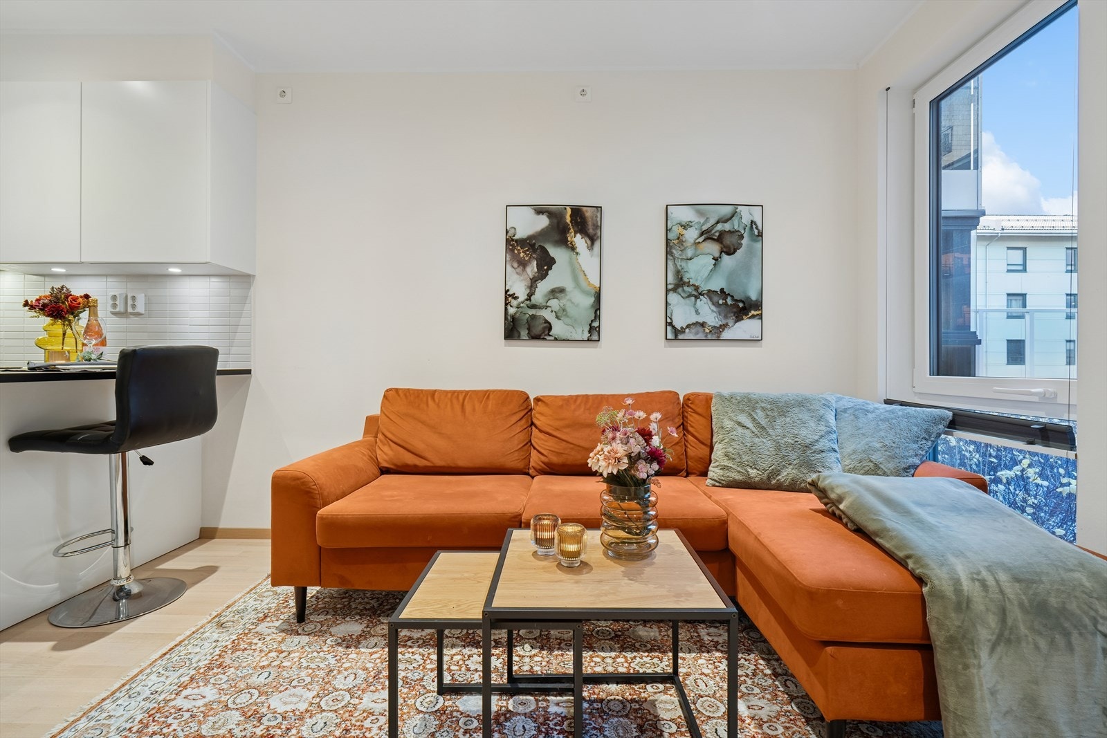 Vannbåren gulvvarme gir enkel og ikke minst energivennlig oppvarming - I tillegg er det balansert ventilasjon som sørger for godt inneklima Galleribilde