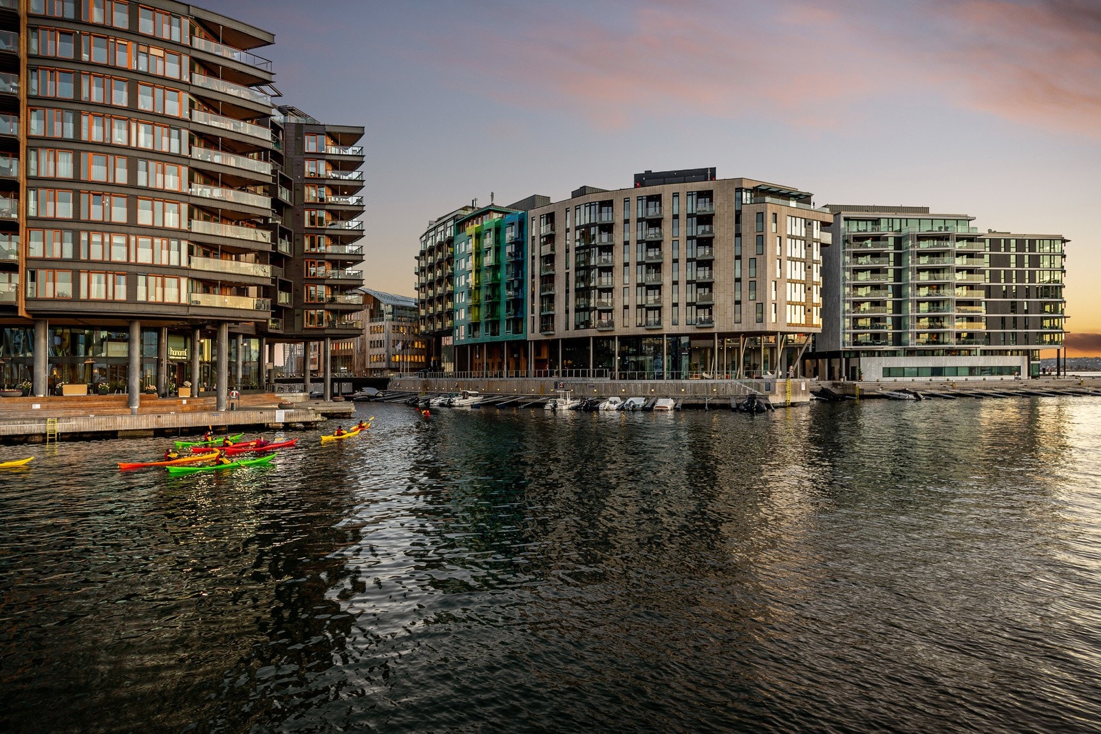 Tjuvholmen har vokst frem som en spennende, rolig oase ved sjøen Galleribilde