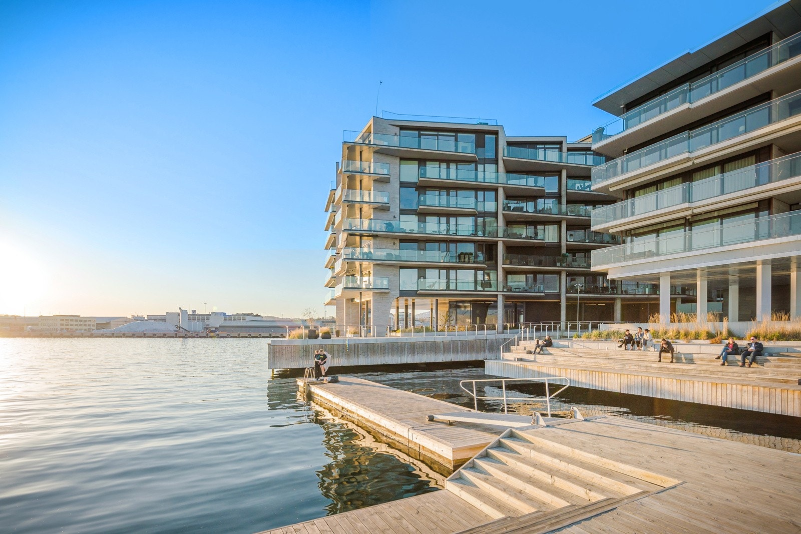 Et flott område med velstelte gateløp, hyggelige samlingsplasser og utesteder Galleribilde