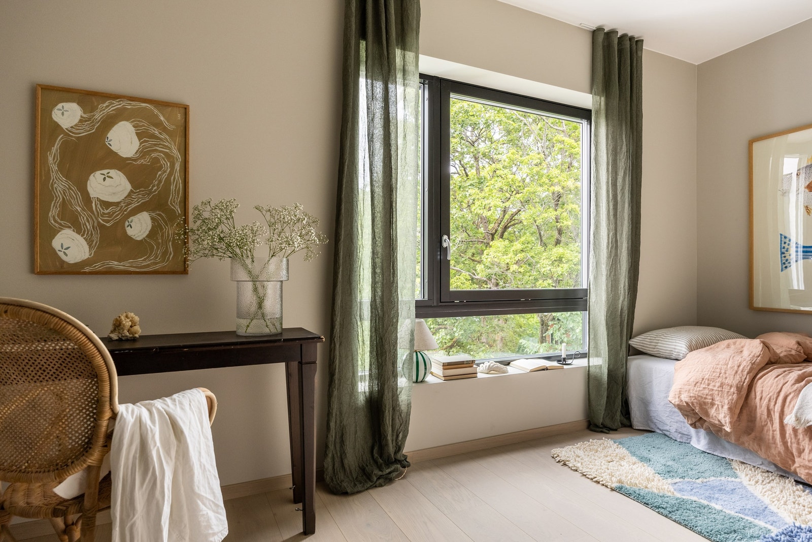 Begge soverom vender mot nord. Galleribilde