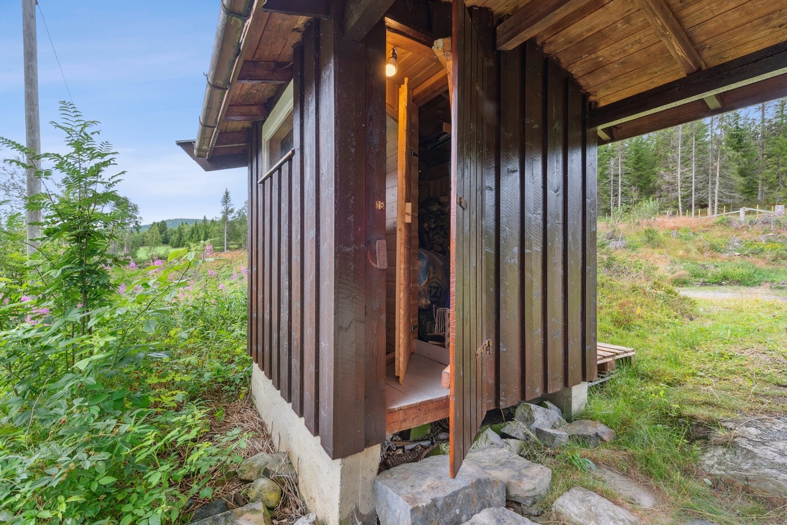 Bod i tilknytning til hytta. Galleribilde