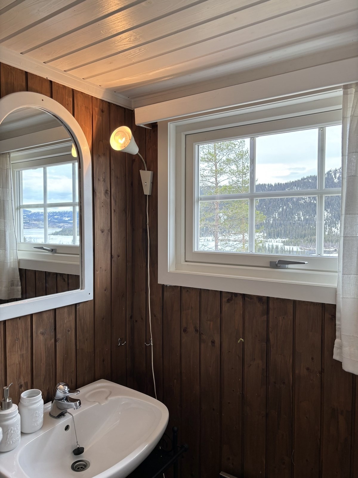 Selgers private bilde av bad. Galleribilde