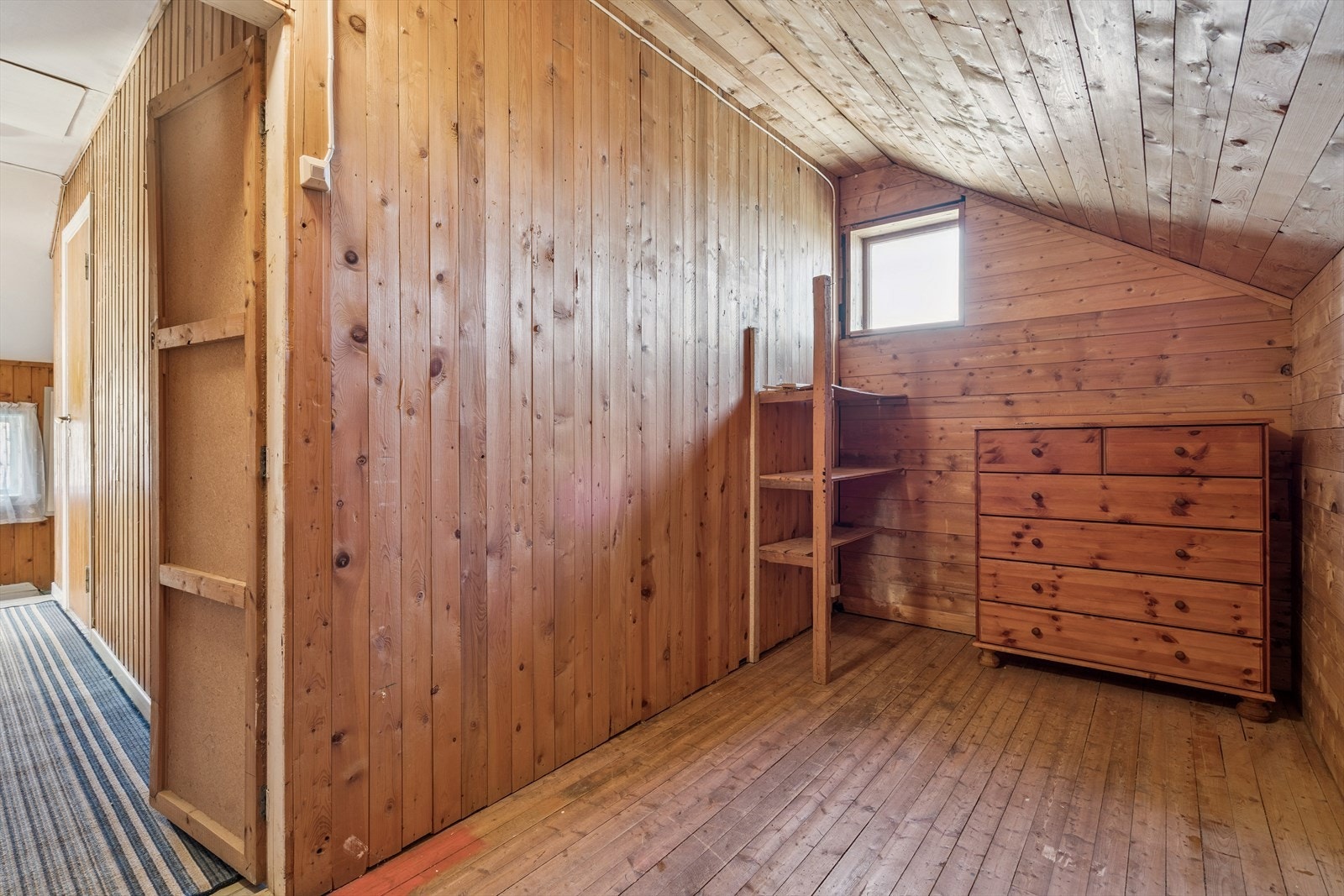 2.etasje har en praktisk bod på 5,5m². Galleribilde