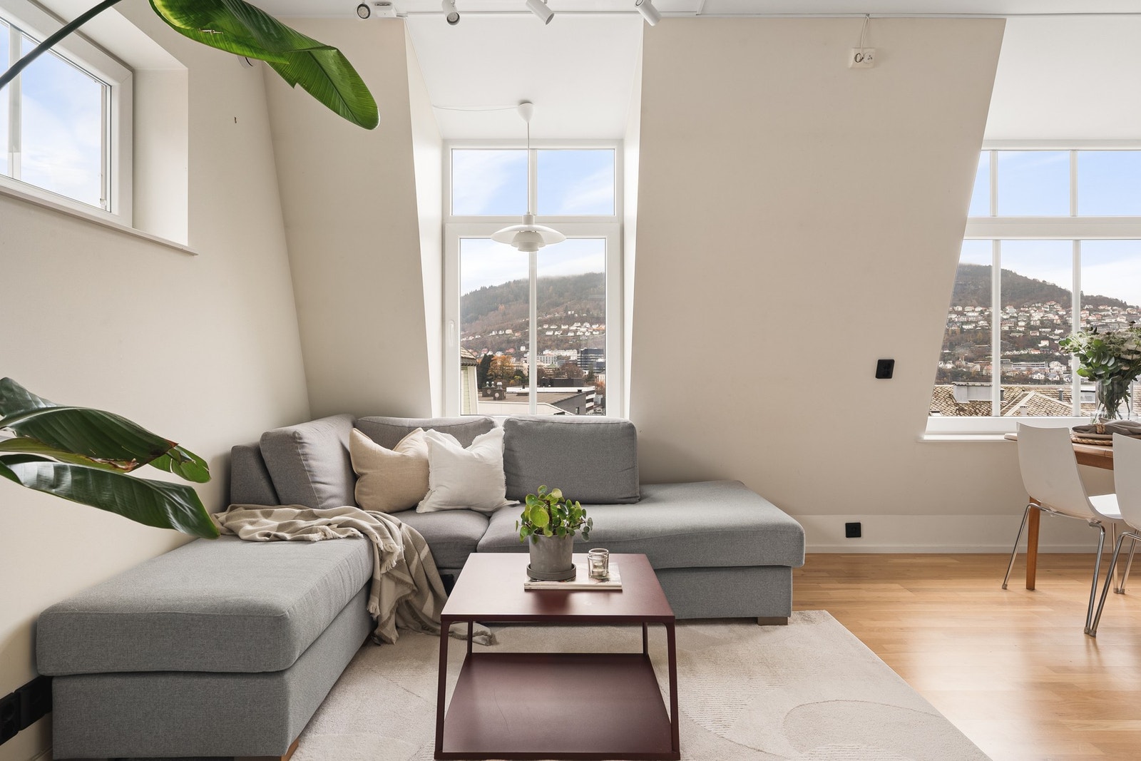 Her kan du enkelt skape en koselig og funksjonell stue etter egen smak. Galleribilde