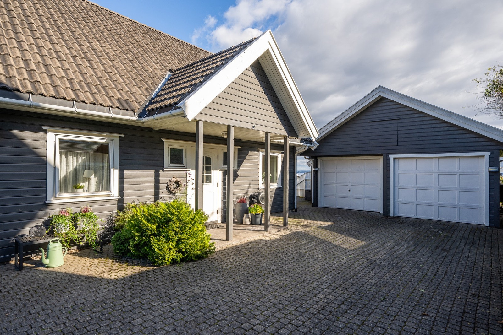 Da er vi klare til å fortsette på innsiden Galleribilde