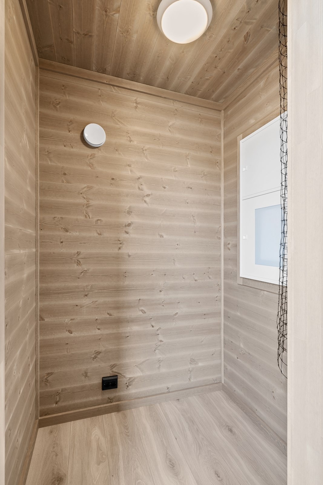 Teknisk bod. Galleribilde