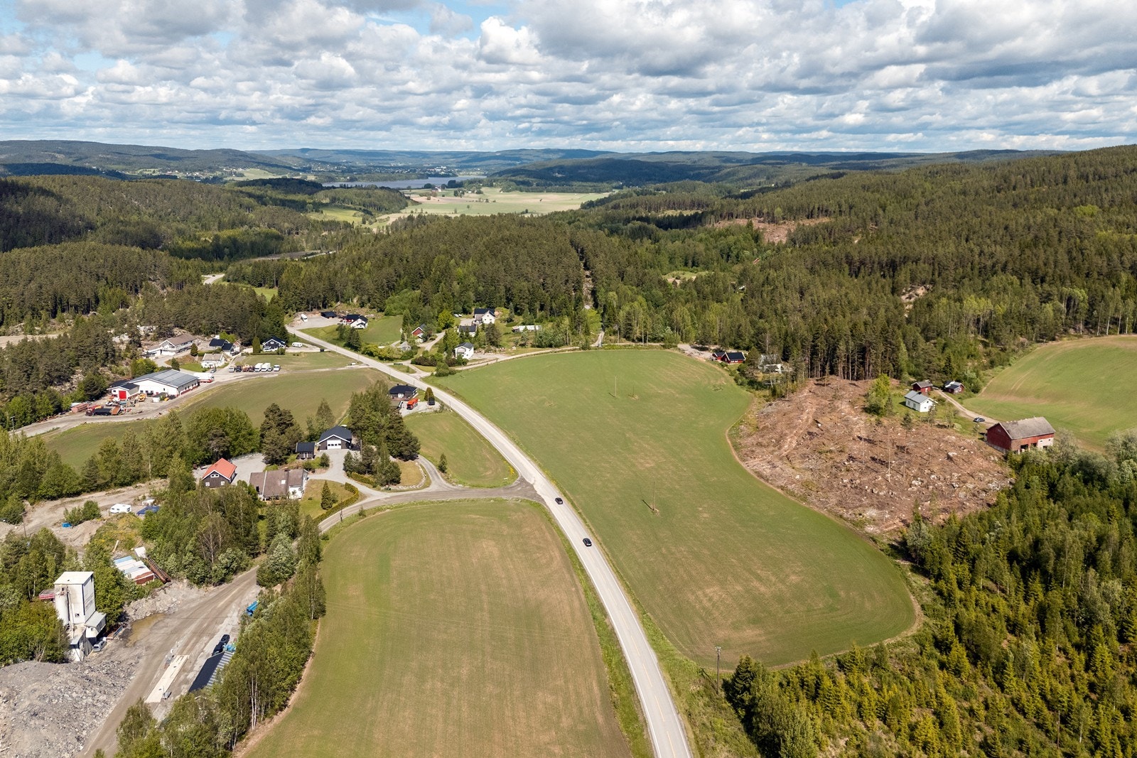 Eiendommen inngår i jaktlaget Auten og Naddum. Galleribilde