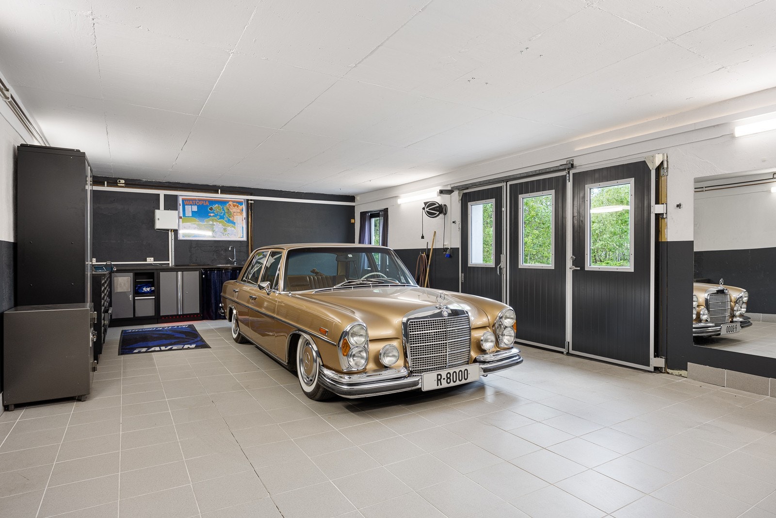 integrert garasje. Galleribilde