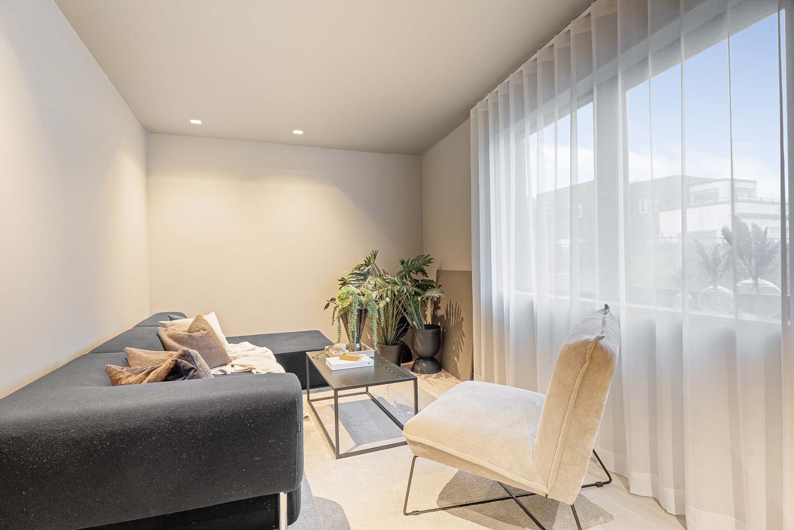 Luftige rom med lyse farger og moderne preg - ideelt for både barn og gjester. Galleribilde