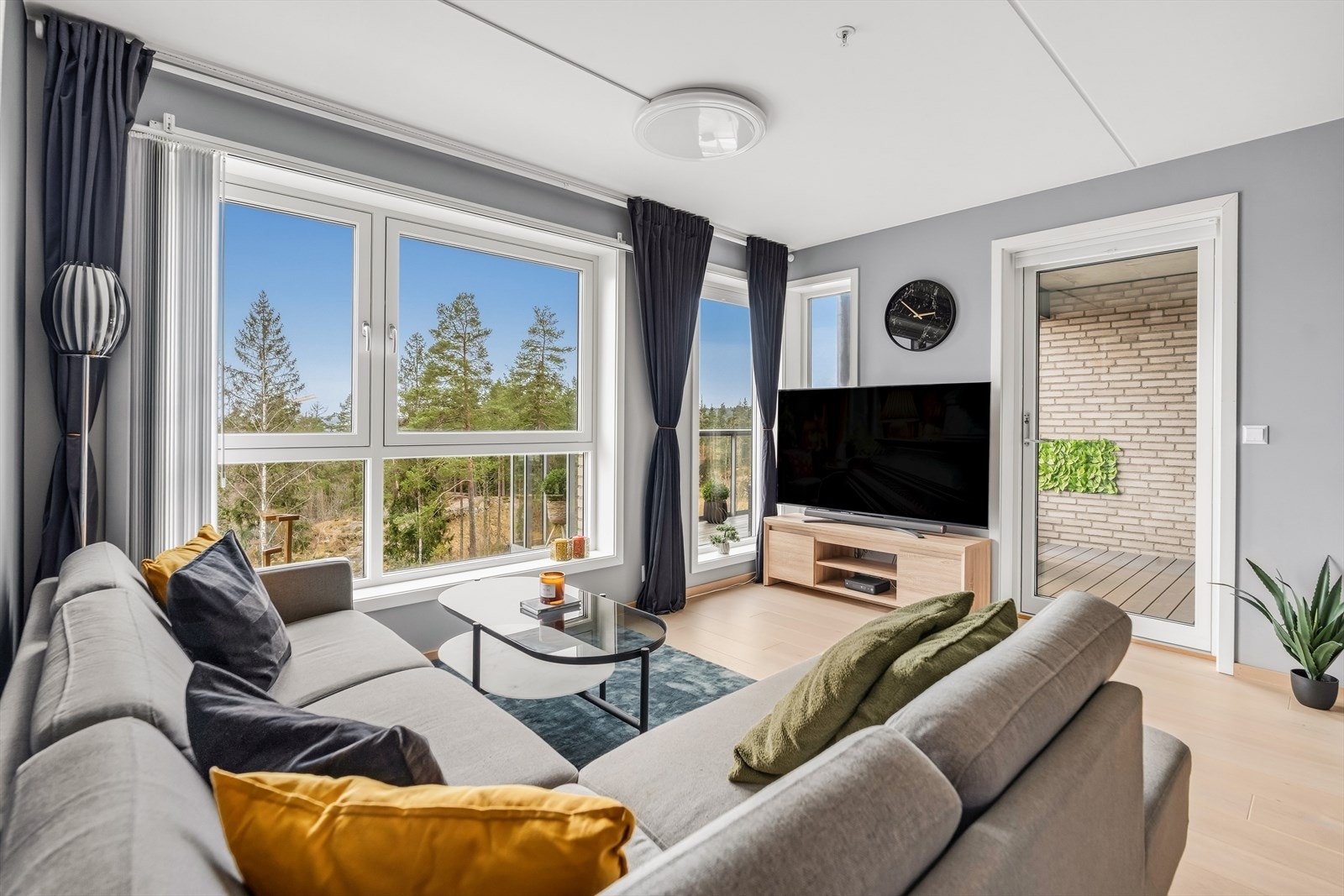 Leiligheten har vannbåren gulvvarme i samtlige gulv. Galleribilde