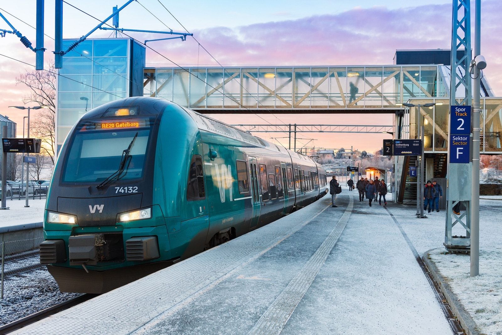 Råde Stasjon med hyppige avganger og gratis parkering Galleribilde