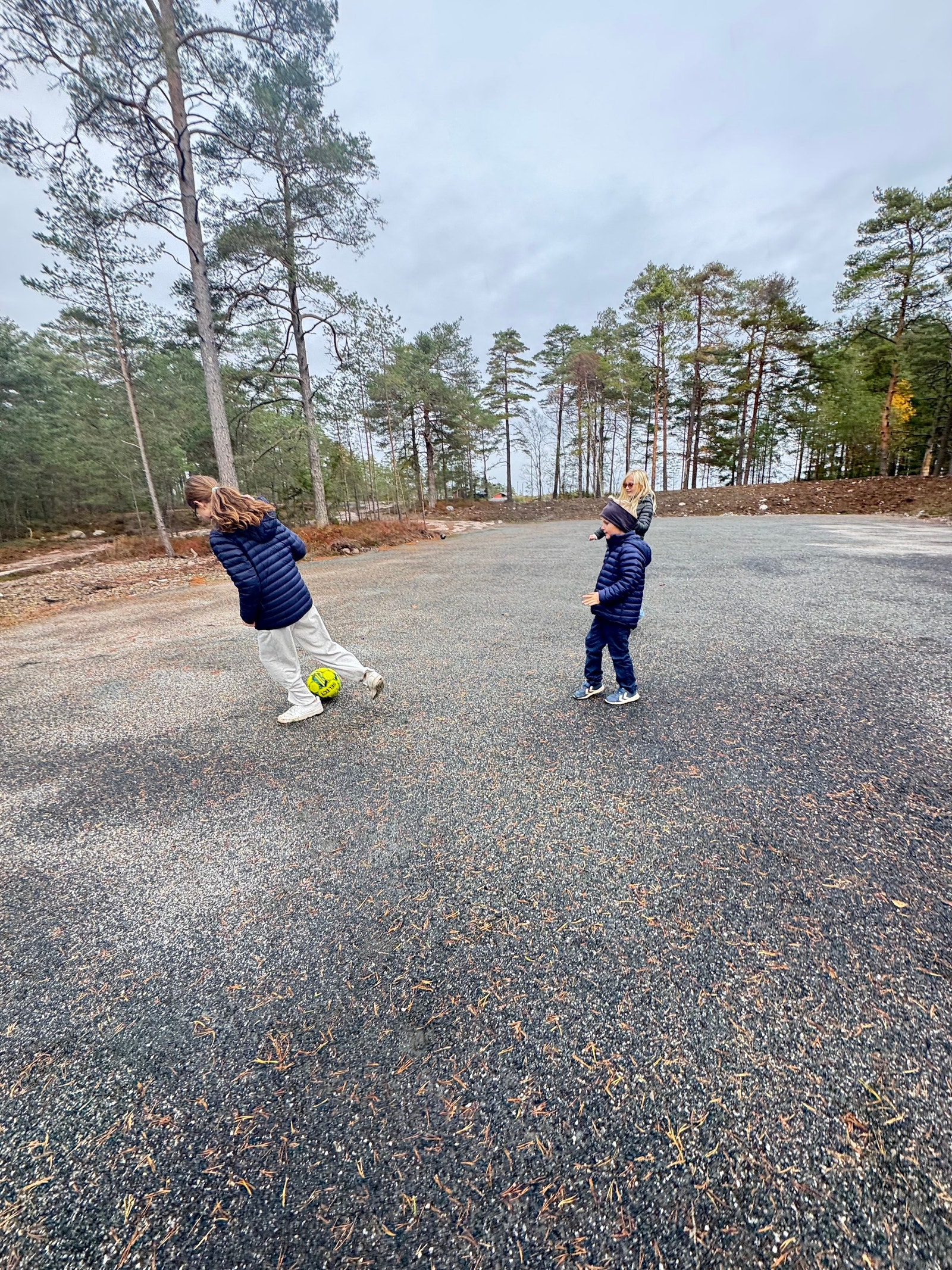 Ballplassen på Strømnesåsen ligger helt øverst på feltet Galleribilde