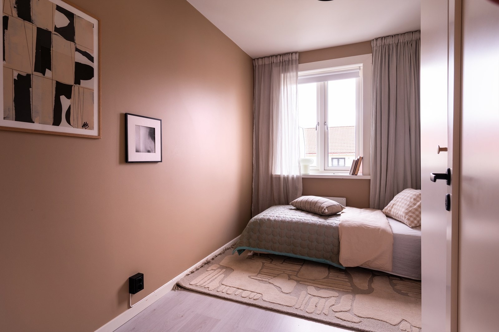 Soverom to passer utmerket til gjesterom, barnerom eller kontor. Galleribilde