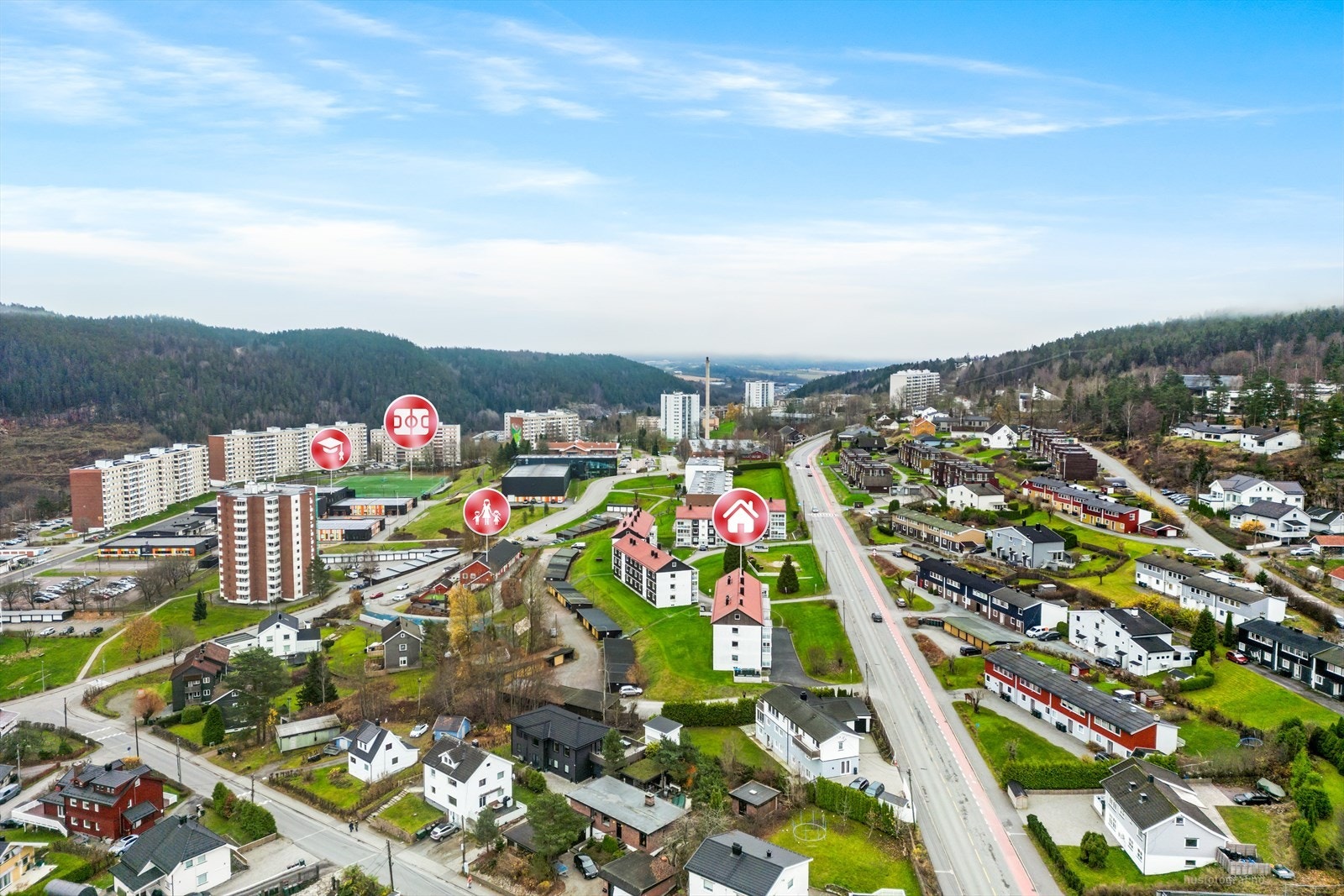 Sentral beliggenhet med kort vei til de fleste fasiliteter! Galleribilde