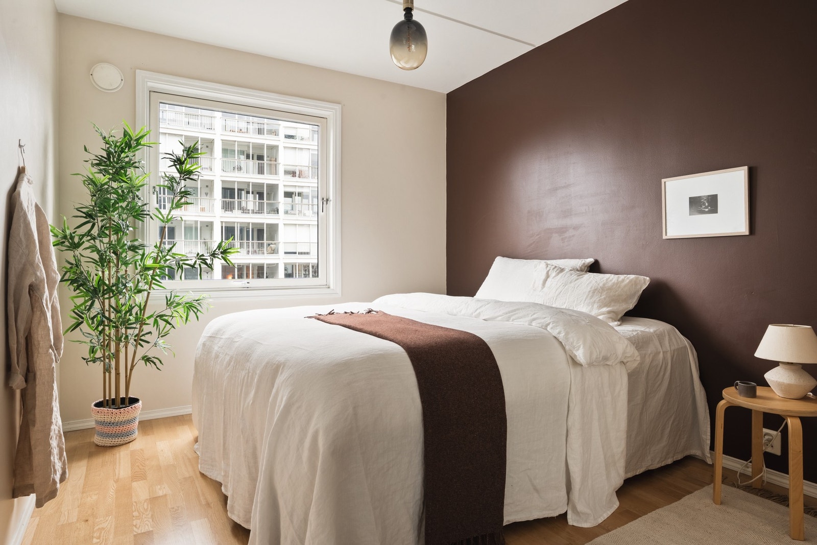 Soverommet er på ca. 10,5 m², og har god plass til dobbeltseng og garderobeløsning. Galleribilde