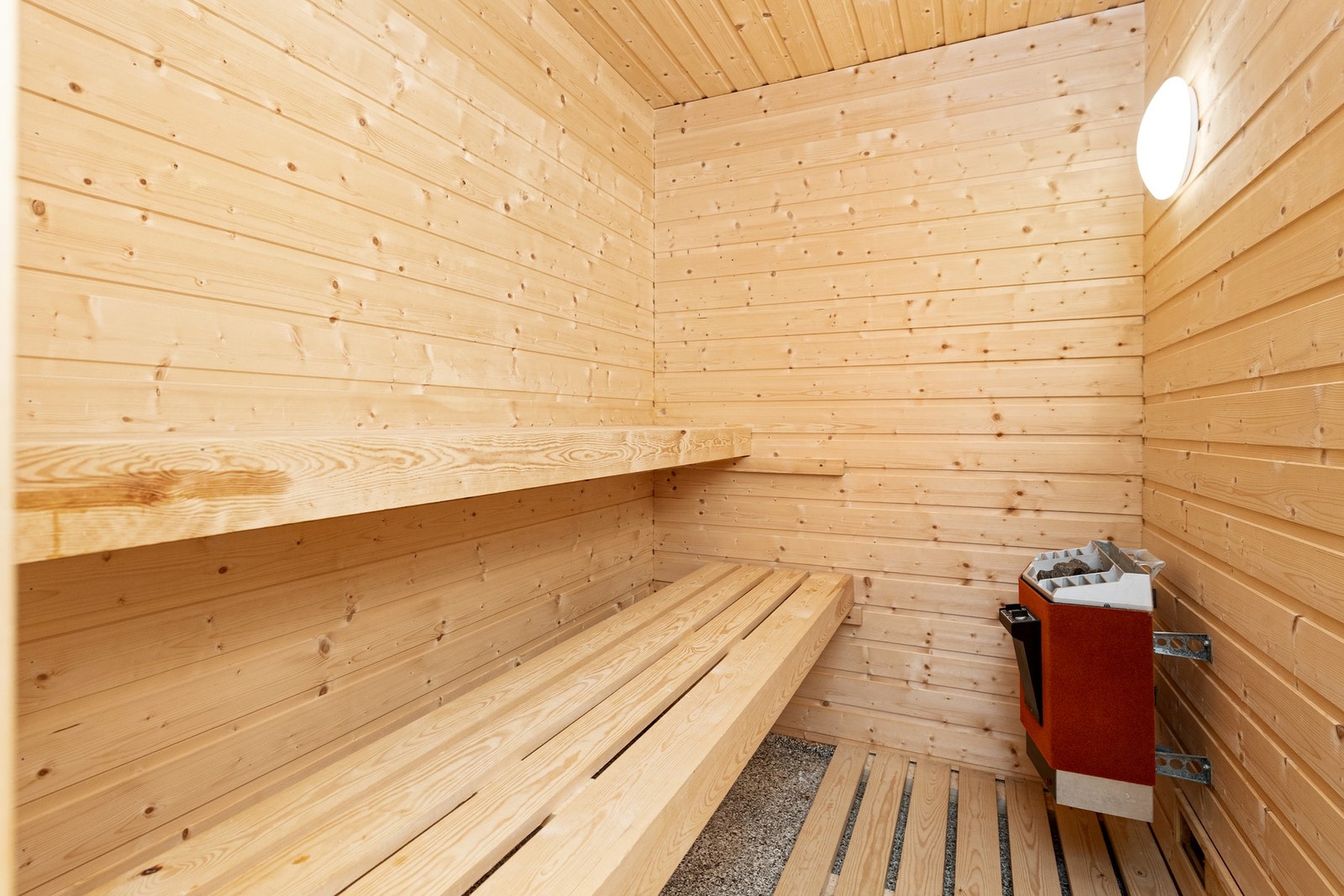 Badstue med inngang fra bad Galleribilde