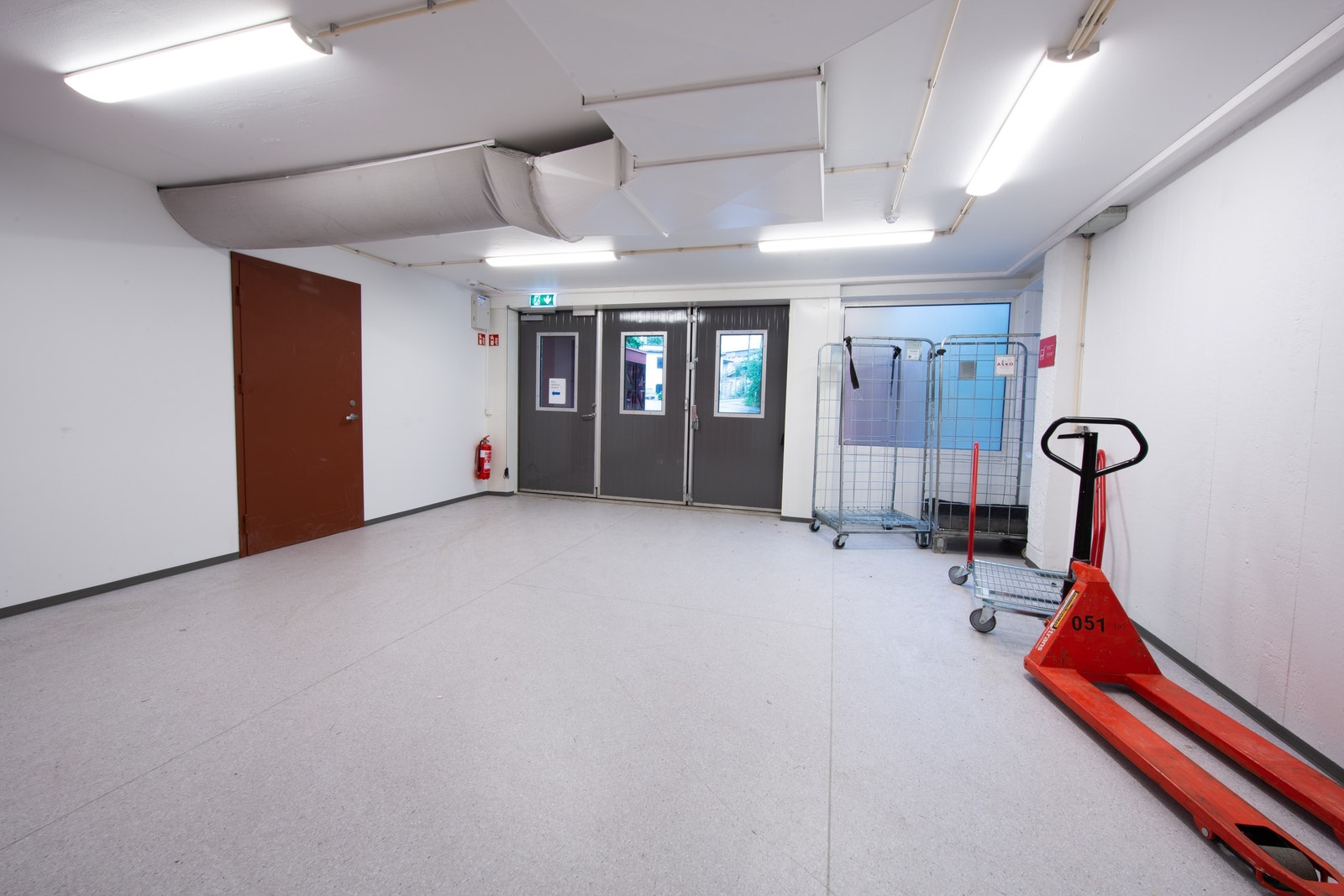 Vareinngang. Galleribilde