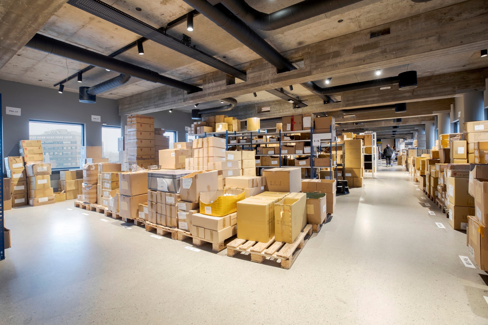 4. etasje - showroom / kontor / lager. Galleribilde