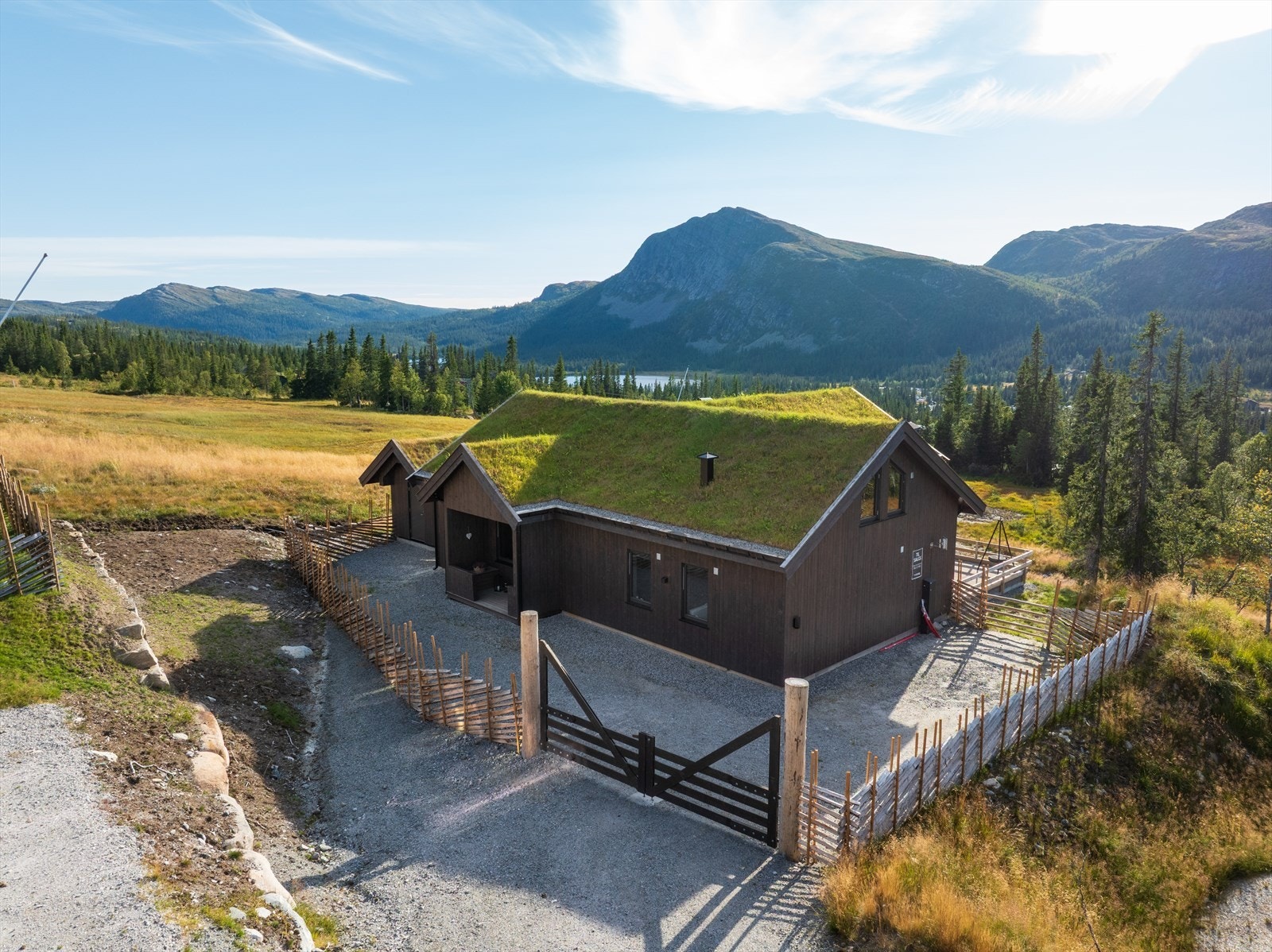 Velkommen til Åslandsseterveien ved Haglebu Skisenter! Galleribilde