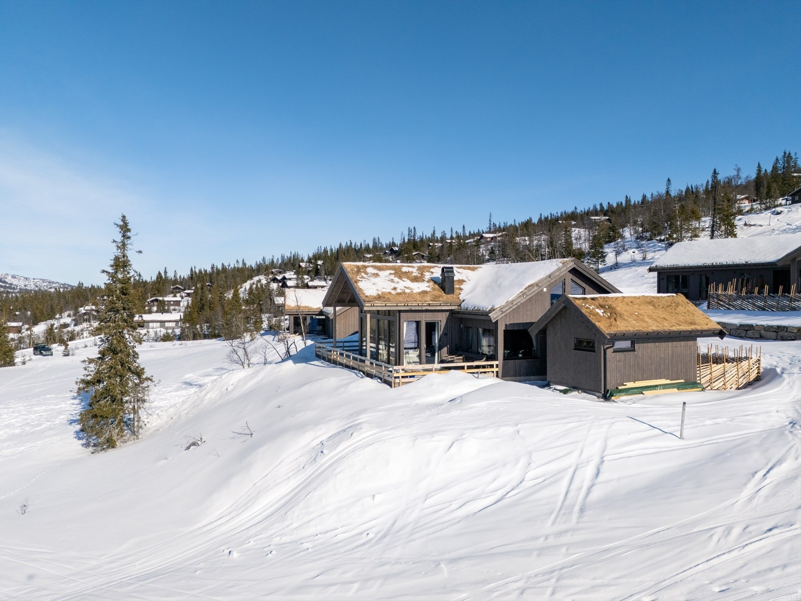 Her er det muligheter for skiturer i varierende terreng. Galleribilde