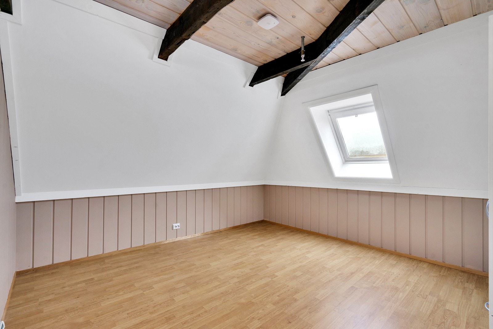 Soverommet er direkte tilknyttet kjøkkenet. Galleribilde