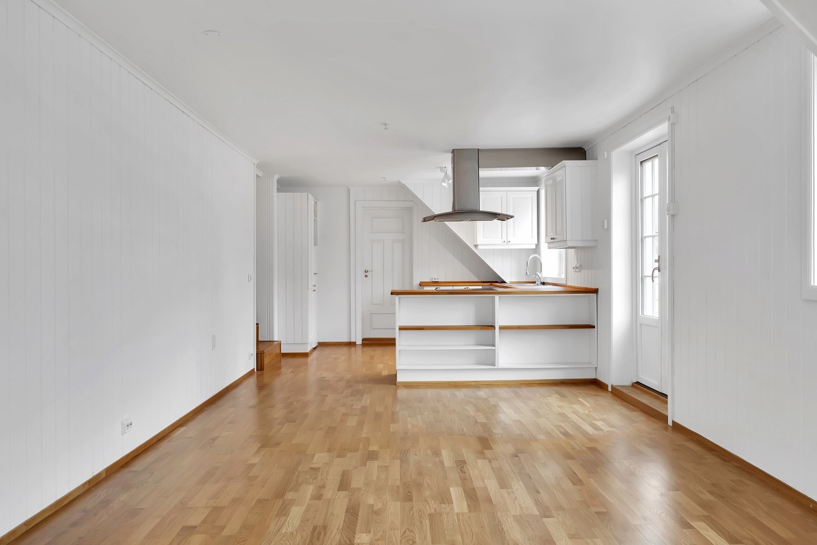 Ut høyre er verandaen. Galleribilde