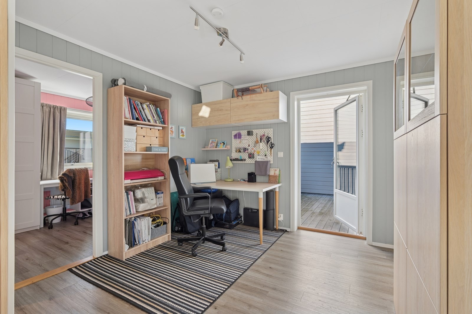 Praktisk loftstue med flere bruksmuligheter. Galleribilde