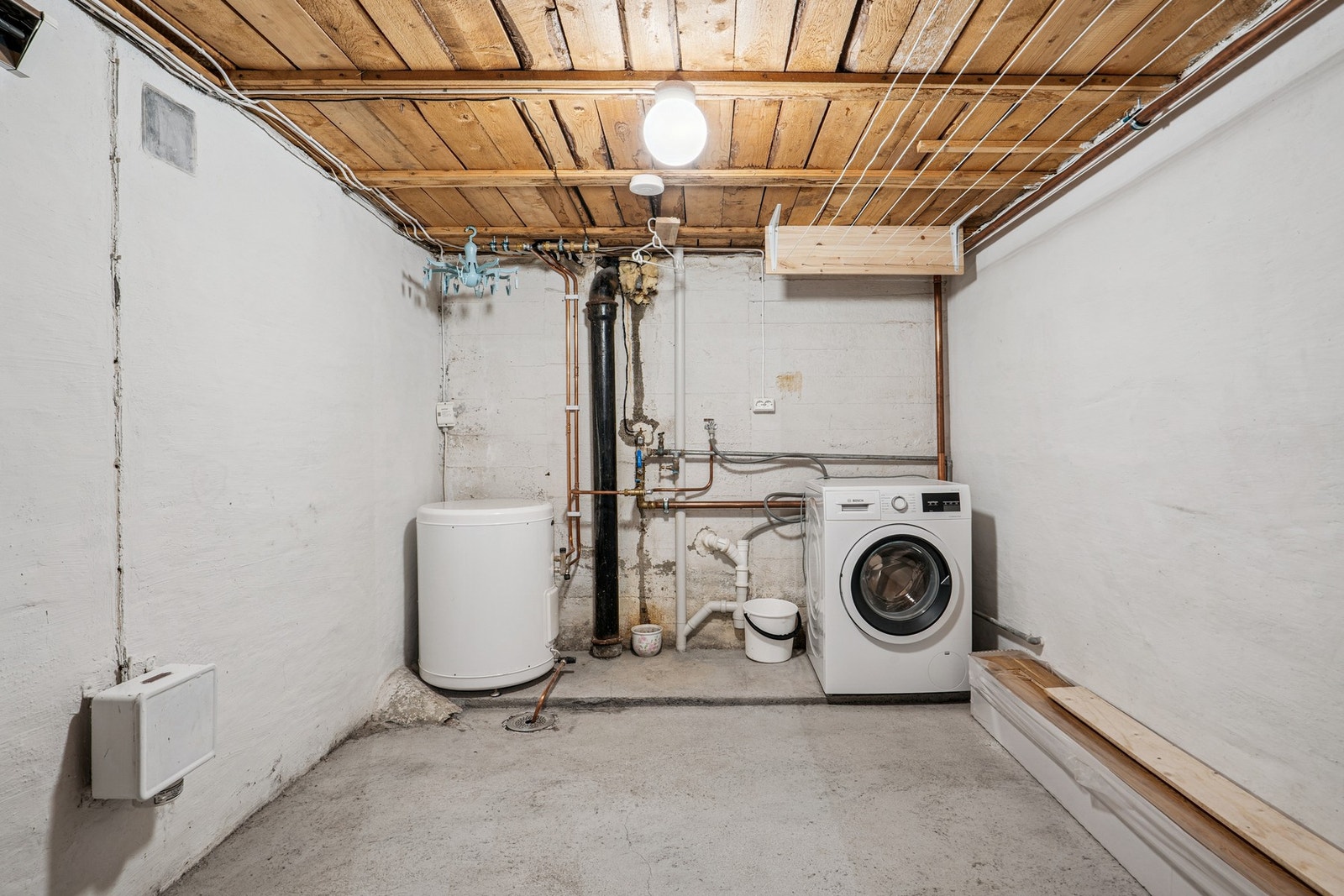 Vaskerom Galleribilde