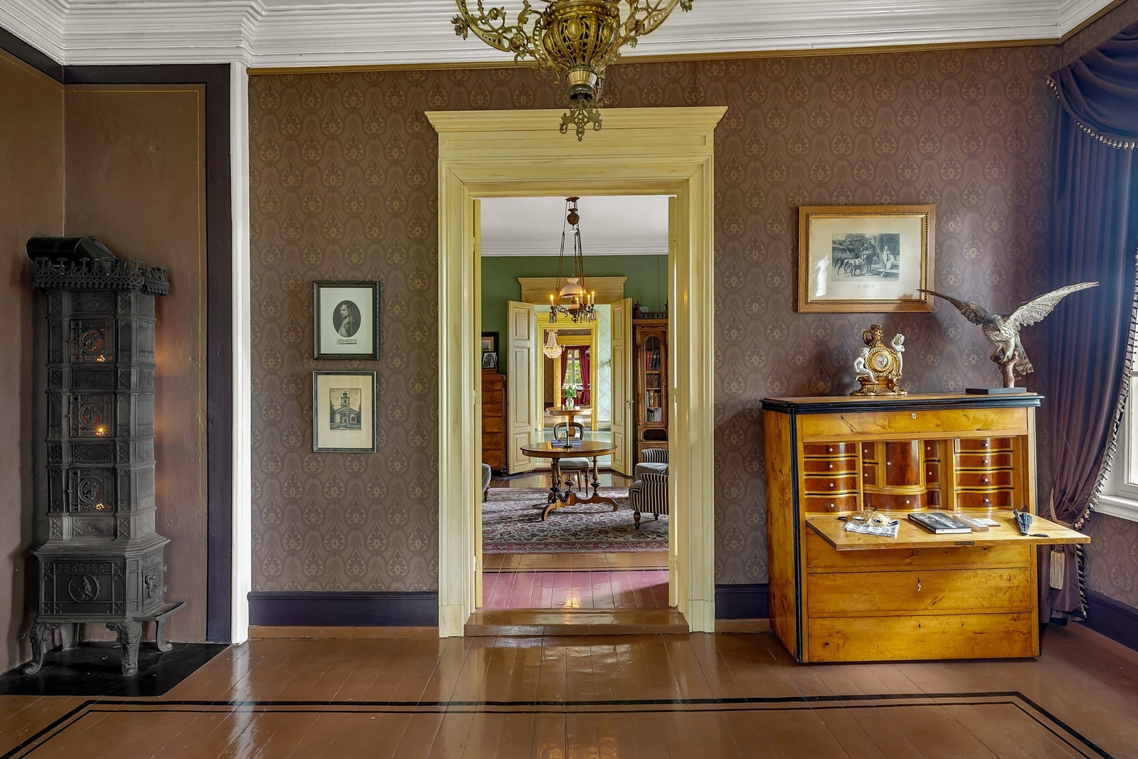 Den brune salongen Galleribilde