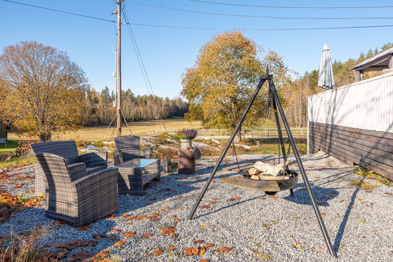 Ved terrassen er det en singlet grillplass. Galleribilde