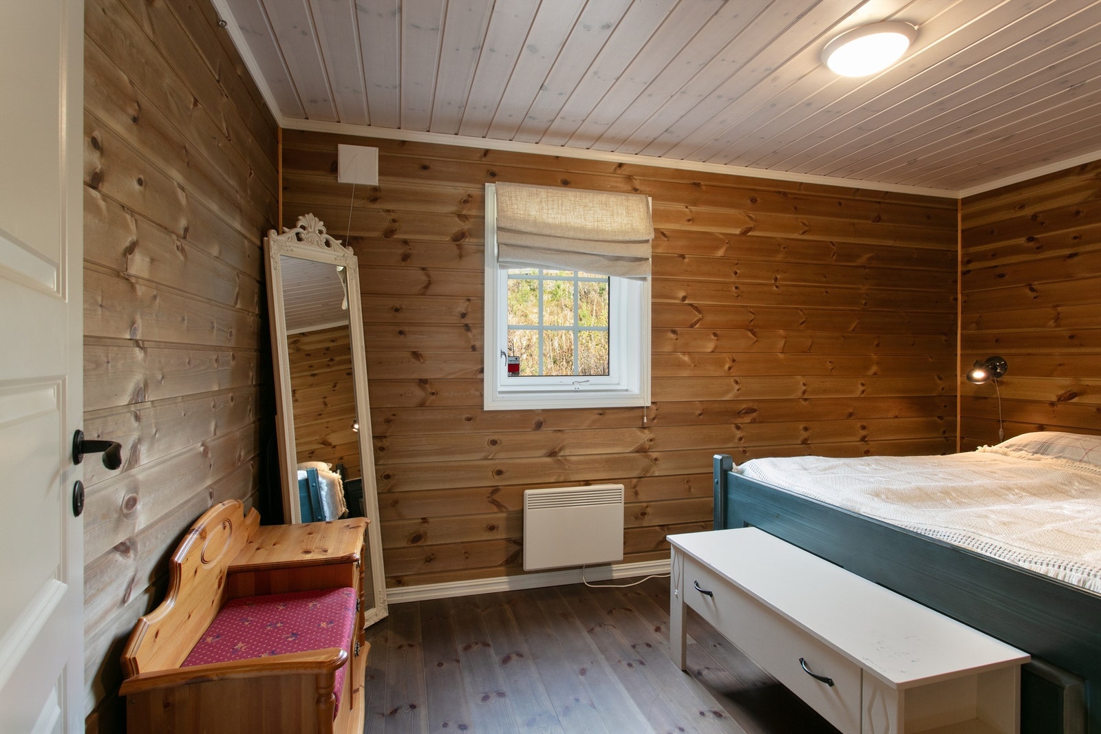 Soverom 2 i 1. etasje Galleribilde